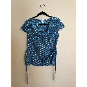 Blue and Black Mod Ribbon pattern blouse